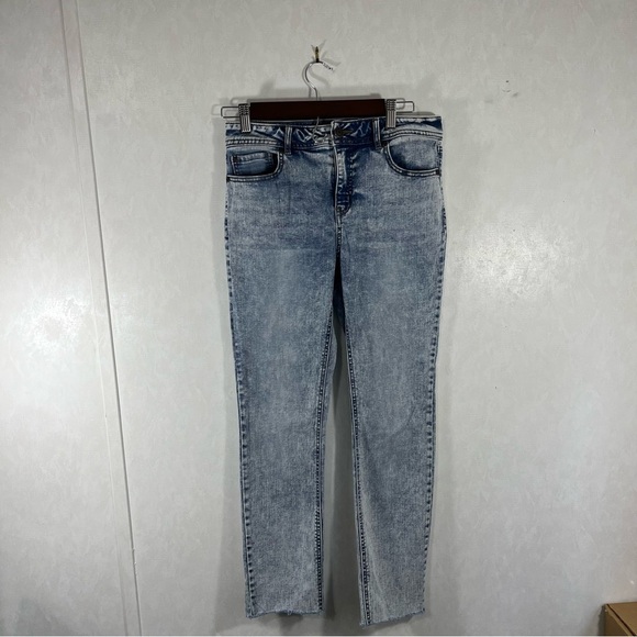 Blue Straight Leg Jeans with Vintage Wash Distressed Hems High Rise - Picture 1 of 6